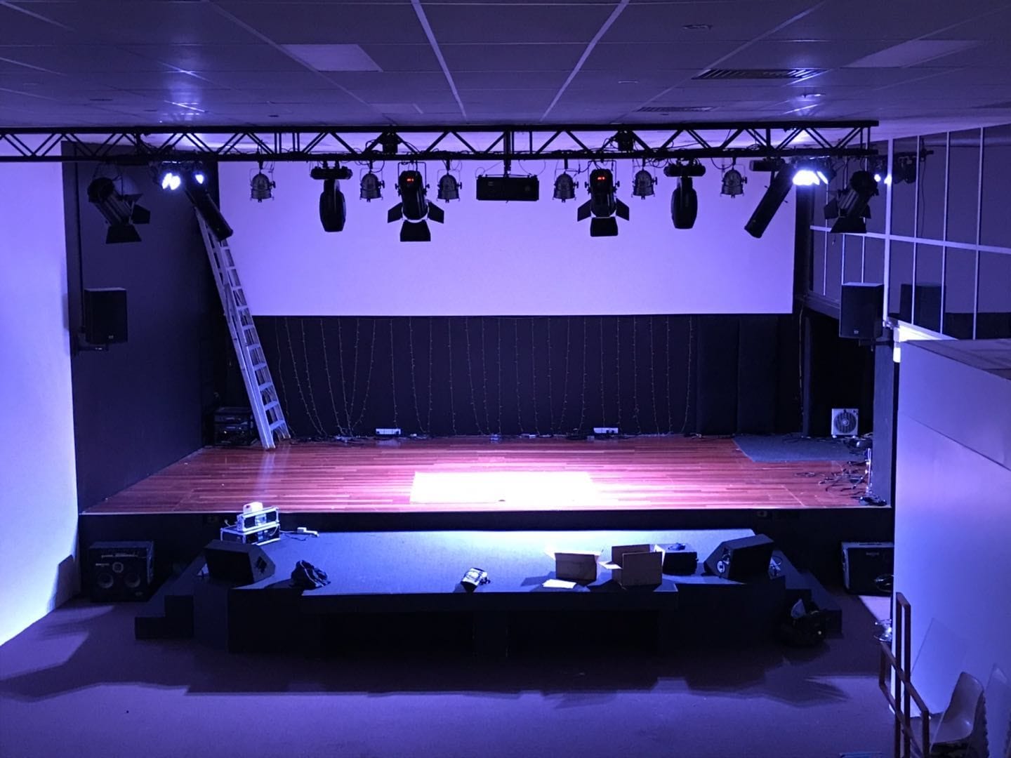 Come to Jesus Church Stage Lighting